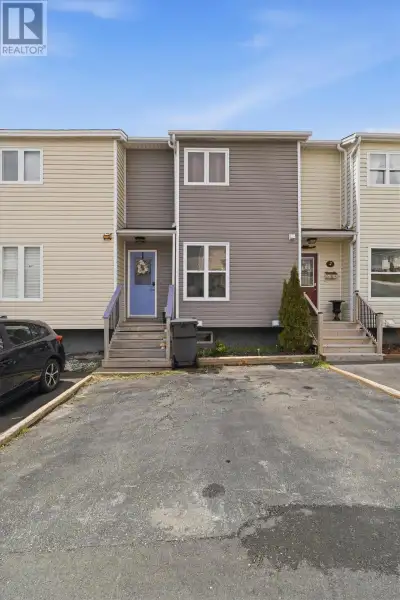 Welcome to 4 Nash Crescent, a charming and affordable home located in the heart of Mount Pearl. Offe...