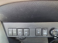 JUST ARRIVED!!! LIMITED AWD!!! HEATED LEATHER!! NAVIGATION!! SUNROOF!! BACKUP CAMERA!! 2013 Toyota R... (image 3)