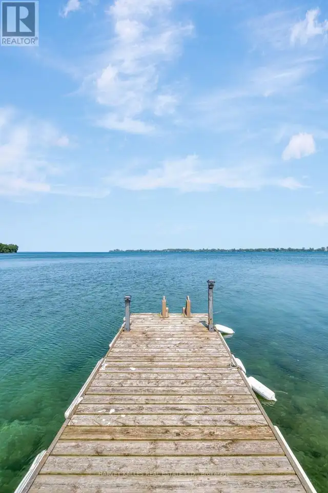 85 PIRATES COVE LANE Prince Edward County (South Marysburg Ward)62863315666819124