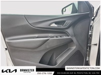 Presenting the 2019 Chevrolet Equinox LT, a sophisticated gray AWD SUV that promises excellent handl... (image 9)