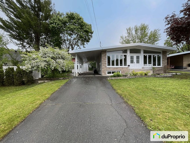 $469,000 - Bungalow for sale in Granby — photo 2