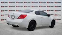 Designed for your daily drive with comfort and convenience in mind, this 2012 Nissan Altima 2.5 S 2d... (image 3)