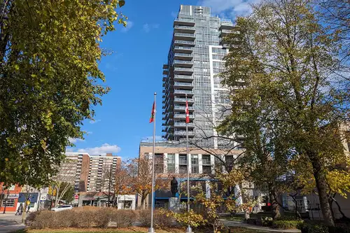 This bright, south-facing furnished apartment is in the beautiful Gallery Condo and Lofts in the Bur...