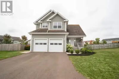 Set on a quiet cul de sac in Stratford, 11 Lily Court is a furnished two storey home available for a...