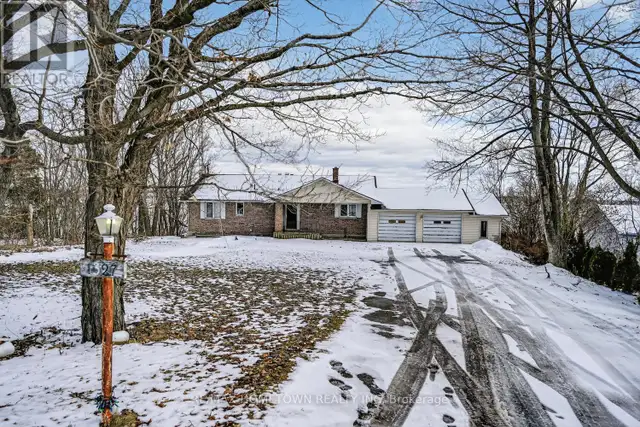 1327 1000 ISLANDS PARKWAY Front of Yonge, Ontario in Houses for Sale in Kingston - Image 2