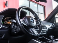 Carget Supercentre is proud to present this 2022 BMW X5 xDrive40i! EXTERIOR: MINERAL WHITE INTERIOR:... (image 8)