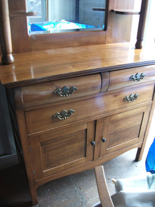 Antique Maple Sideboard Refinished in Hutches & Display Cabinets in Belleville - Image 2