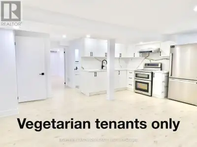 IMPORTANT NOTE: DUE TO THE LANDLORD'S SEVERE ALLERGY TO MEAT, THIS UNIT IS STRICTLY FOR VEGETARIAN T...