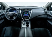 Le Nissan Murano SV 2020 est un VUS de taille moyenne qui allie style, confort et technologie avancé... (image 1)
