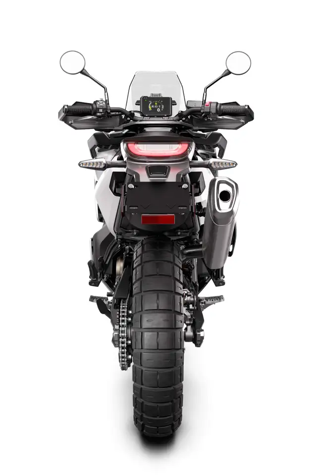 2027 Husqvarna Norden 901 Adventure in Other in City of Toronto - Image 11