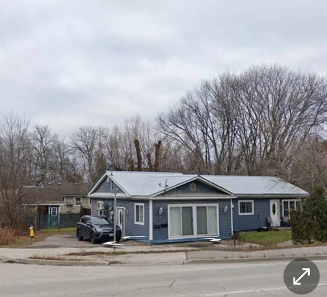 Keswick 2 bedroom for rent. Long Term Rentals Markham / York