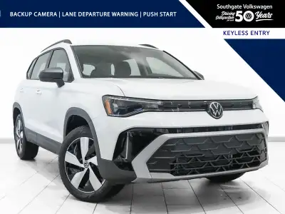 * HEATED FRONT SEATS * BACKUP CAMERA * PUSH BUTTON START * BLIND SPOT MONITOR * FULLY INSPECTED AWD...