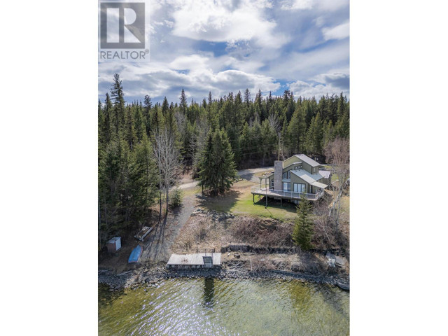 4595 CAVERLY ROAD Lac La Hache, British Columbia in Houses for Sale in 100 Mile House