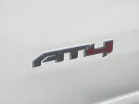 6.2L V8 | HEATED & COOLED FRONT BUCKET SEATS | HEATED REAR SEATS | HEATED STEERING WHEEL | LEATHER |... (image 5)