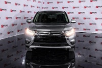 [""] . Engine: 4 Cylinder Engine 2.4L L/100Km City: 9.8 L/100Km Hwy: 8.1 Safety Equipment ABS And Dr... (image 4)