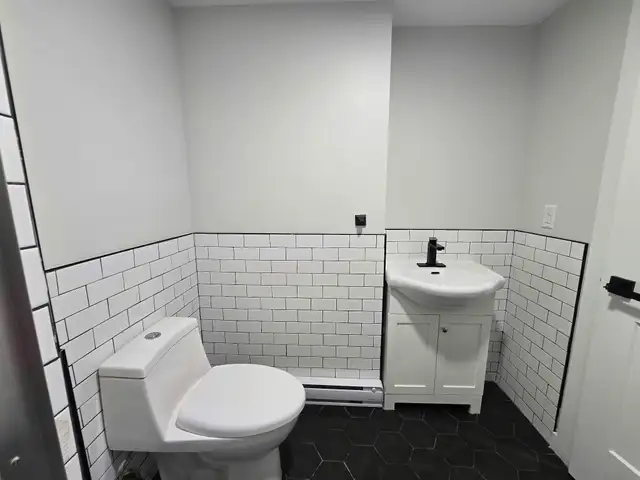 Modern 1 bedroom Downtown Dartmouth in Long Term Rentals in Dartmouth - Image 9