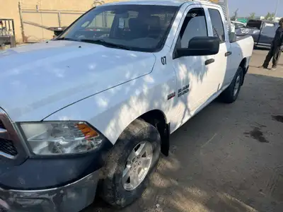 VIN - 1C6RR7FT2FS554779 Engine Capacity - 5.7L STYLE - 4DR Quad Cab HEMI Take a look at some of our...