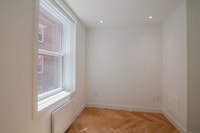 Akelius studio apartment for rent. Located near Bernard in the Outremont neighborhood, Montreal. stu... (image 4)