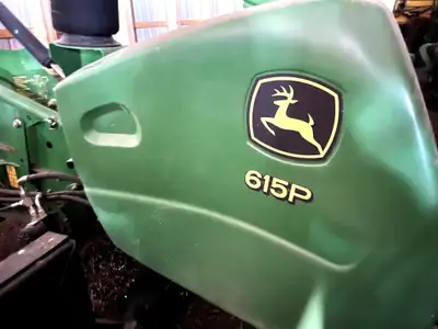 15', 179" JD Pickup, S Series Drives. On Consignment. At Farm - Elrose Area. Call or Text Ryan Giles...
