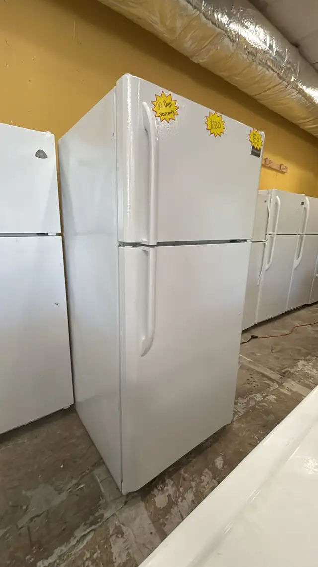 Frigidaire Refrigerator- 30” Wide 30 Days Warranty-Tested in Refrigerators in Kitchener / Waterloo - Image 3