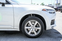... Engine: Moteur à 4 cylindres 2.0l L/100Km City: 11.9 L/100Km Hwy: 9.1 Safety Equipment Système a... (image 6)