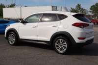 Ready to command the road? Experience the ultimate driving machine. The TUCSON LIMITED AWD. A perfec... (image 4)