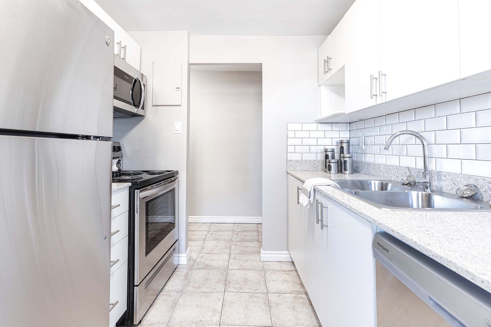 Renovated Two Bedroom for Rent in Brantford + 1 MONTH FREE 5