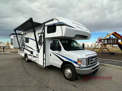 Forest River Forester LE Class C gas motorhome 2551DSLE Ford highlights: Work Station Queen Bed Slid...