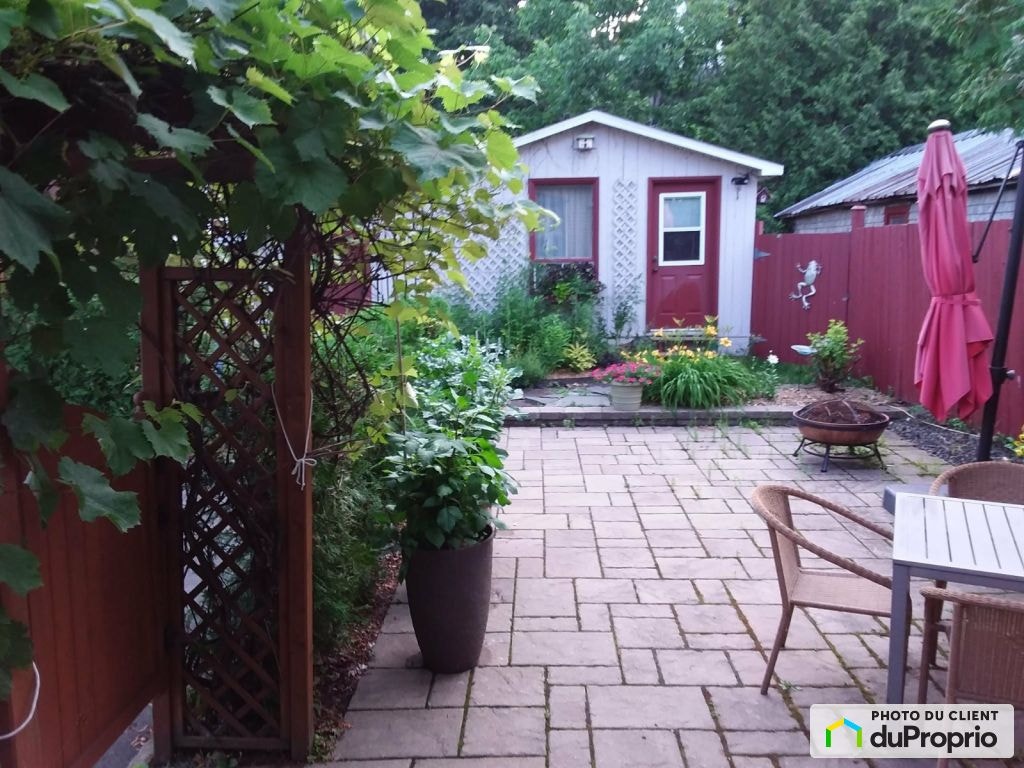 $249,000 - 2 Storey for sale in Riviere-Du-Loup — photo 2