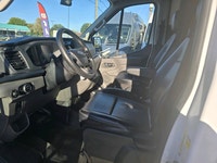 Perfect Auto CLEAN CARFAX - HIGH ROOF - 148 WHEEL BASE - AWD - 3.5 L GAS - BACK UP CAMERA - PRICE IS... (image 7)