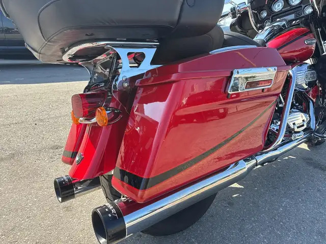 2007 Harley-Davidson CVO Electra Glide Ultra ~ CVO ELECTRA GLIDE in Sport Touring in City of Toronto - Image 13