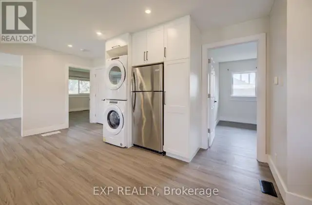 361 PROSPECT AVENUE Kitchener, Ontario in Houses for Sale in Kitchener / Waterloo - Image 8
