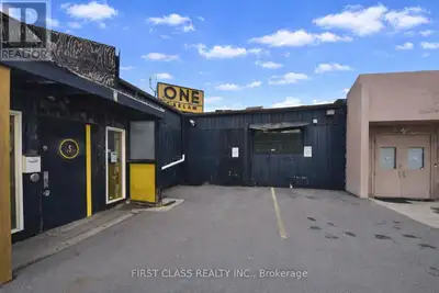 Warehouse space in a small plaza in prime downtown east commercial area the studio district, practic...
