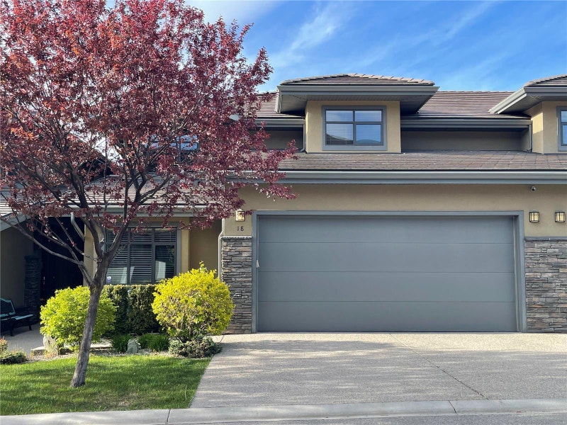18 570 Sarsons Road, Kelowna, British Columbia Condos for Sale