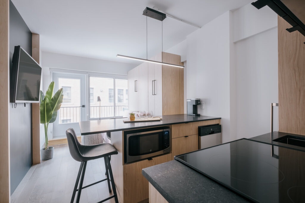 315 Rue Saint-Jean — photo 2