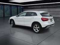 Introducing the pristine 2020 Mercedes-Benz GLA 250 4MATIC SUV in a stunning white finish, coupled w... (image 5)