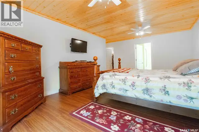 49 Taylor STREET Katepwa Beach, Saskatchewan in Houses for Sale in Regina - Image 28