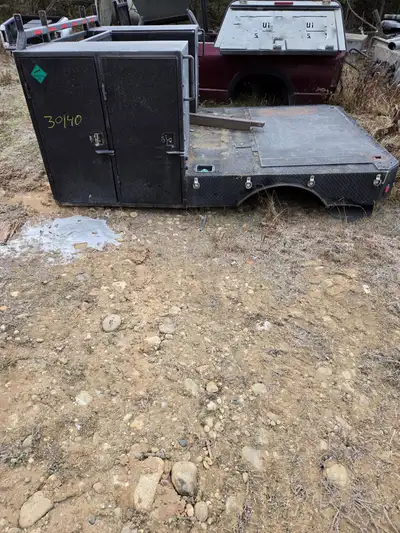 Welding Truck Flat Deck HD very well build. 10 feet long. 91'' inches wide. Great shape. Removed fro...