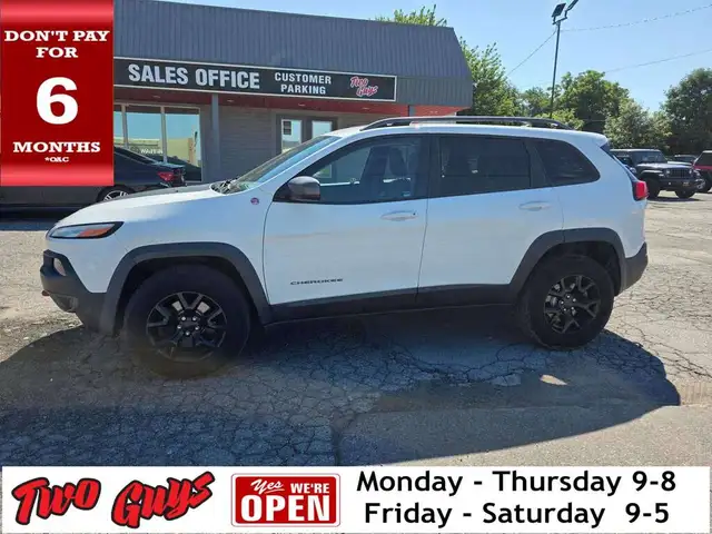 2016 Jeep Cherokee Trailhawk 4WD Leather Back Up Camera