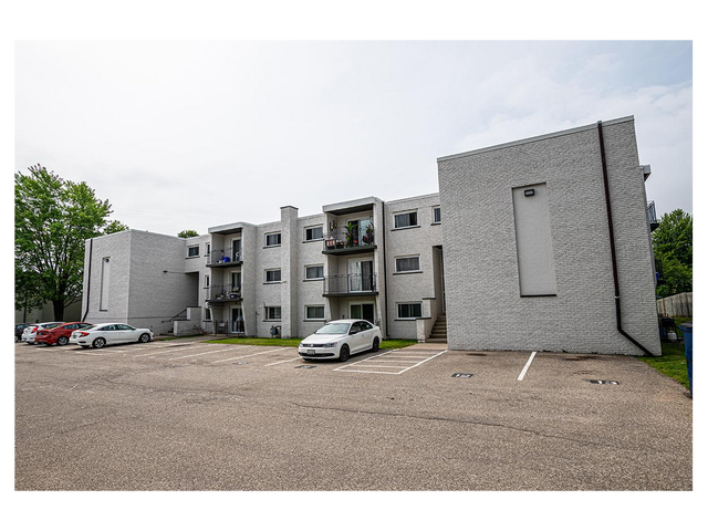 2 Bedroom Apartment for Rent - 500 Glenelm Crescent in Long Term Rentals in Kitchener / Waterloo - Image 19