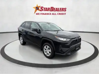 Looking for a Ford? Visit us at www.5StarDealer.com for view more like this vehicle. We have over 40...