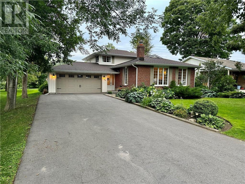 29 SPRUCE STREET Ingleside, Ontario Houses for Sale Cornwall Kijiji