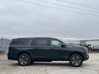 Powerful Gas V8 6.2L engine with 4x4 capability - Advanced Navigation System and Satellite Radio - A... (image 4)
