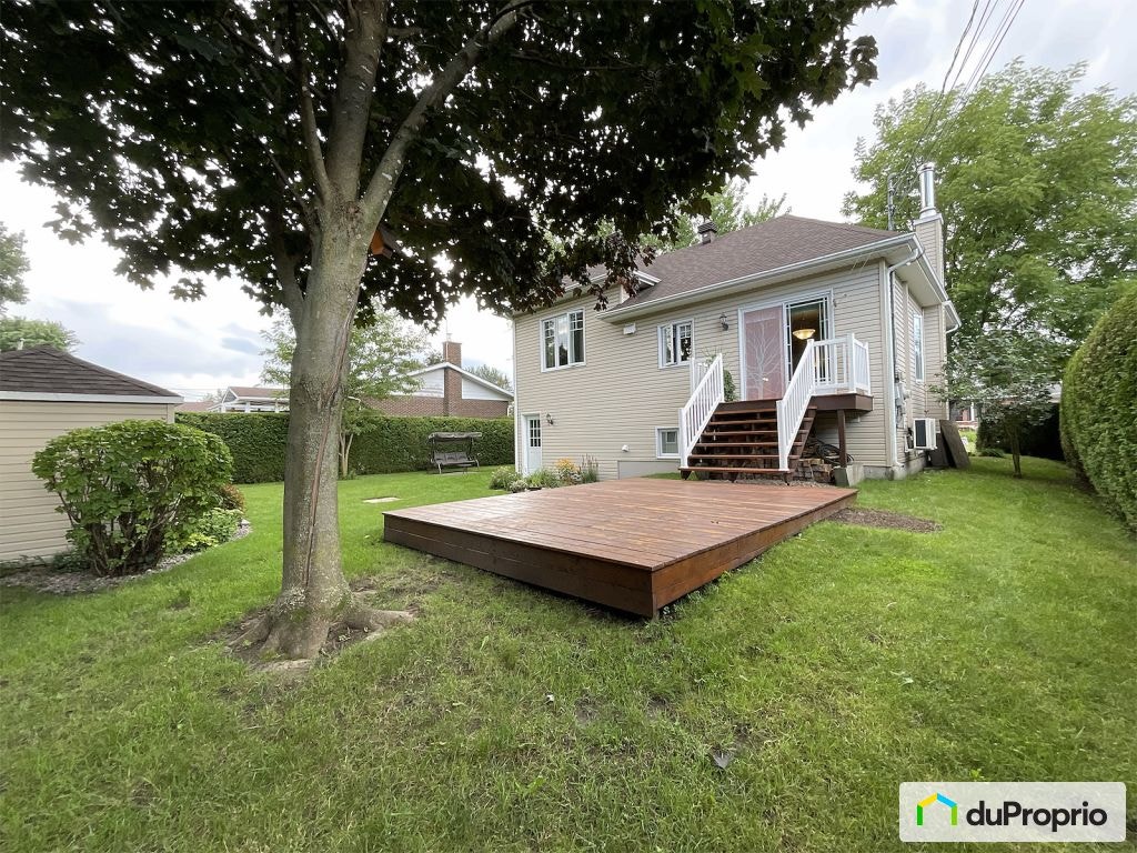 $629,000 - 1 1/2 Storey in St-Hyacinthe (St-Thomas-D'Aquin) — photo 2