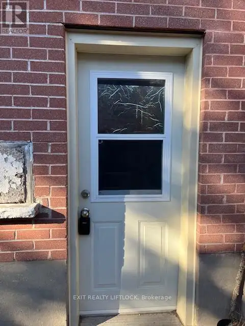 550 RAYMOND STREET Peterborough (Northcrest Ward 5), Ontario in Long Term Rentals in Peterborough - Image 3