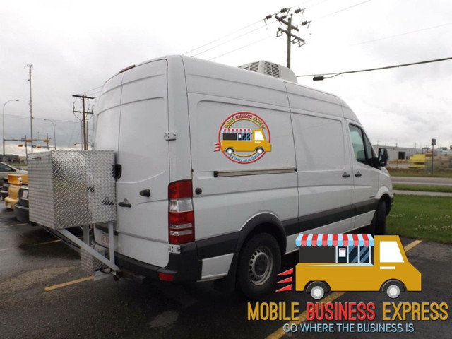 BE YOUR OWN BOSS! MOBILE PET GROOMING VANS & TRAILERS FINANCING in Animal & Pet Services in Edmonton - Image 2