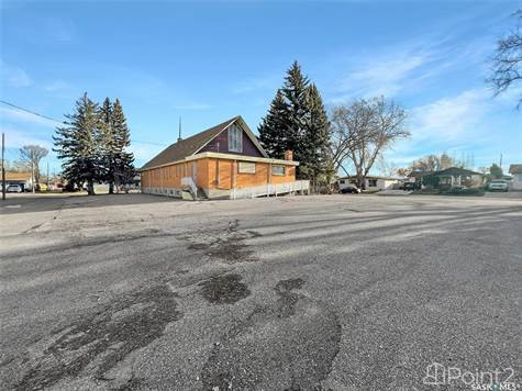 610 19th AVENUE NE in Houses for Sale in Swift Current - Image 2