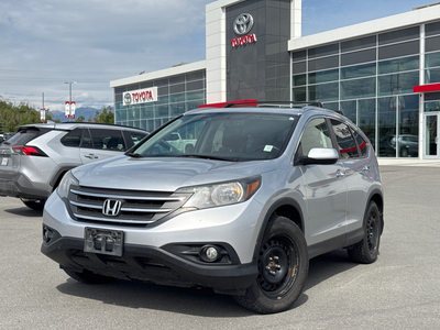 Navigation, Leather Seats, Sunroof, Heated Seats, Rear View Camera! SALES HOTLINE sales@cranbrooktoy...
