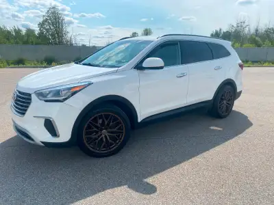 2018 Hyundai Santa Fe XL all wheel drive, ex corporate vehicle, highway mileage, regular maintenance...