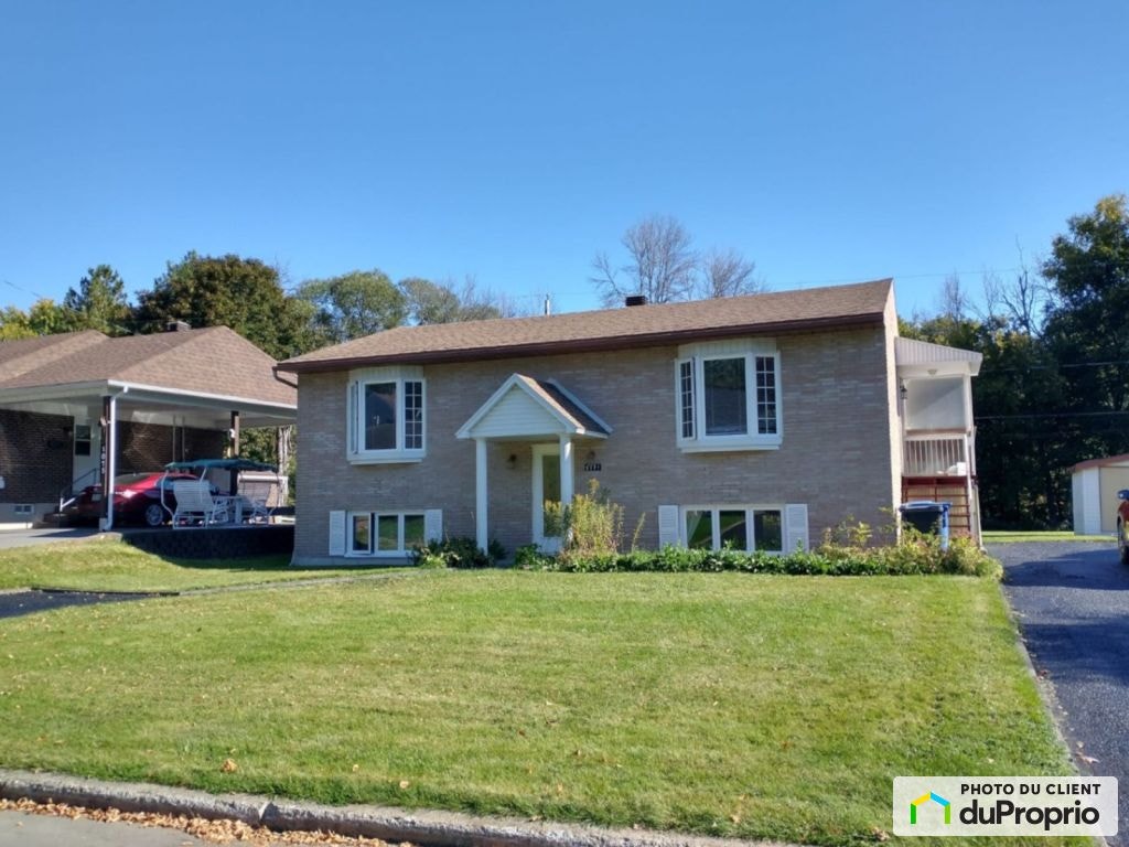 $729,900 - Bungalow for sale in Cap-Rouge — photo 2